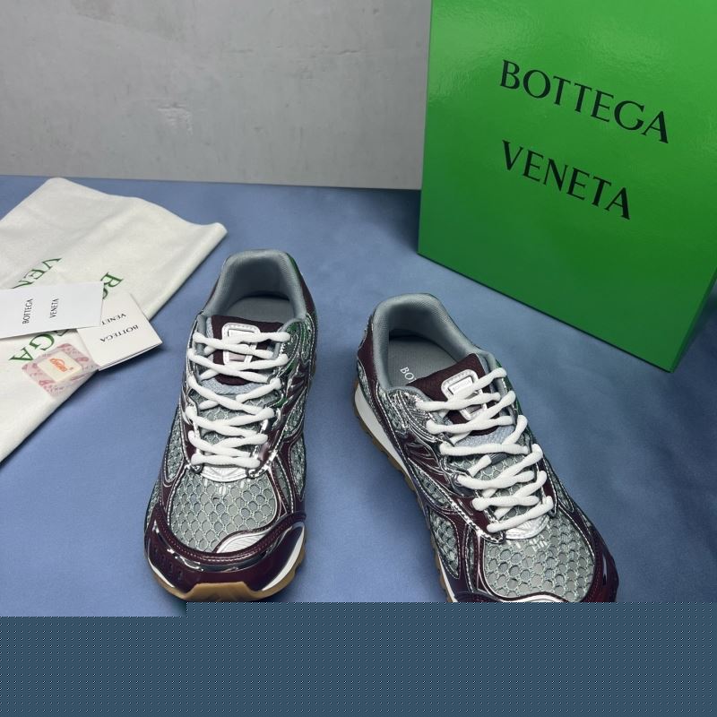 bo*te*ga Ve*ne*ta sneakers